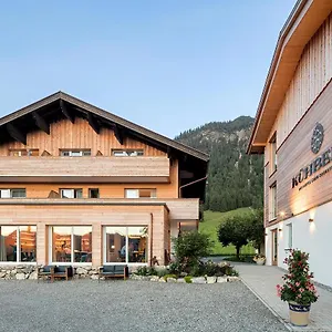 4* Отель Kuehberg